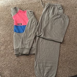 PINK Victoria Secret 2 piece lightweight Grey sweatsuit Size L